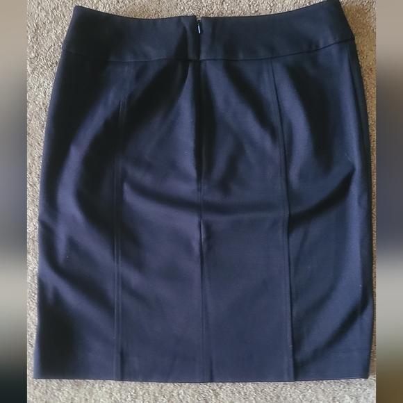 Halogen pencil skirt sz 10 - Picture 2 of 6